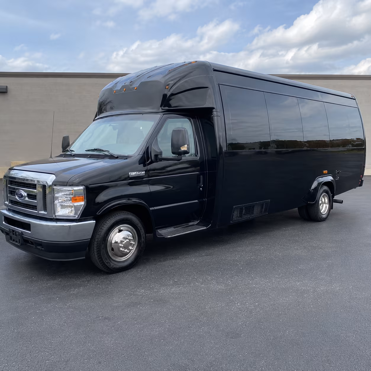 Anchorage Winery Tour & Pub Crawl Transportation onboard seating